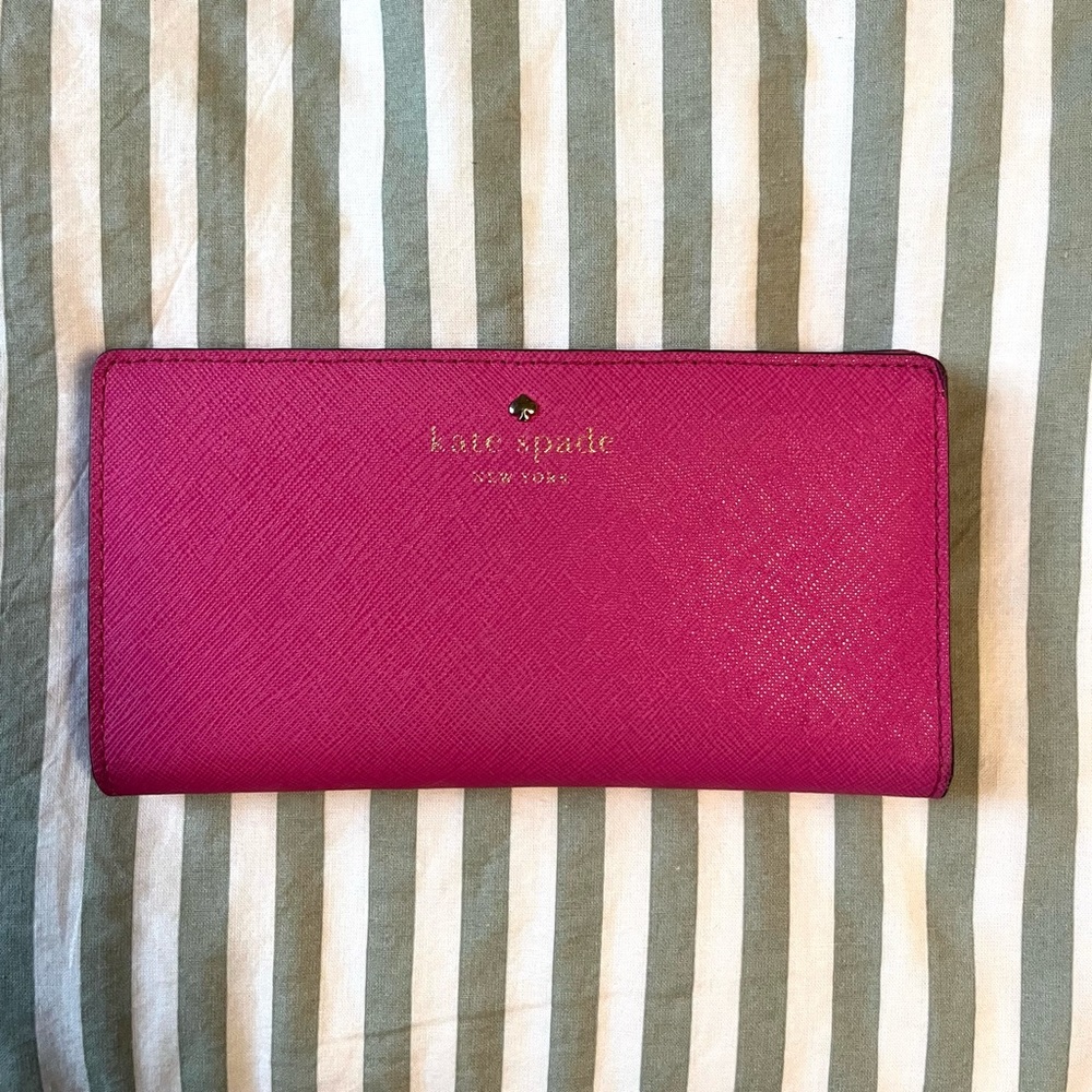 Kate Spade Pink Bifold Leather Wallet